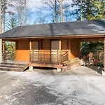Puolen Hehtaarin Metsae By Interhome Hébergement de vacances Rantasalmi
